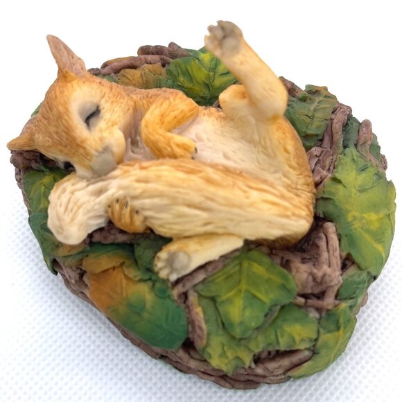 Ansley MasterCraft Sleeping Baby Red Squirrel Hand Painted Green Leaves Nest VTG - Picture 1 of 11